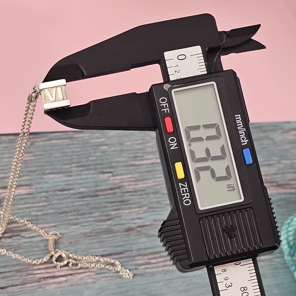 Tiffany & Co. Atlas Cube Roman Numerals 925 Sterling Pendant Necklace VGUC - Picture 14 of 16